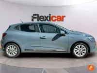 Usado Renault Clio Zen 86 CV (63 kW) 2020 Gris Utilitario