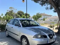 Usado Seat Ibiza 75 CV (55 kW) 2003 Gris / plata Utilitario