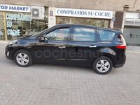 Usado Renault Grand Scénic III Dynamique 110 CV (80 kW) 2012 Negro Monovolumen