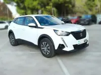 Usado Peugeot 2008 Active 101 CV (74 kW) 2021 Blanco SUV