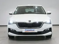 Usado Skoda Scala Style 116 CV (85 kW) 2019 Blanco Utilitario