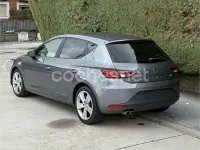 Usado Seat Leon FR 150 CV (110 kW) 2014 Gris / plata Berlina