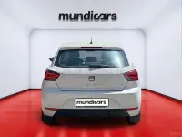 Usado Seat Ibiza Style 90 CV (66 kW) 2018 Blanco Utilitario