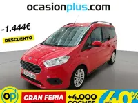 Usado Ford Tourneo Titanium 101 CV (74 kW) 2021 Rojo Van