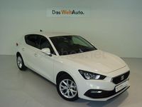 Usado Seat Leon Style 110 CV (80 kW) 2025 Blanco Berlina