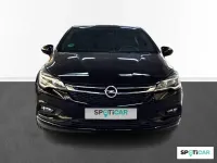 Usado Opel Astra Dynamic 150 CV (110 kW) 2017 Negro Berlina