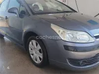 Usado Citroën C4 90 CV (66 kW) 2005 Gris / plata Berlina