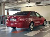 Usado Mercedes C180 Edition 120 CV (88 kW) 2012 Rojo Berlina