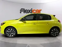 Usado Peugeot 208 Style 110 CV (80 kW) 2025 Amarillo Utilitario