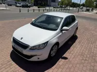 Usado Peugeot 308 Active 120 CV (88 kW) 2015 Blanco Utilitario