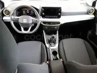 Usado Seat Arona Style 115 CV (84 kW) 2025 Gris / plata SUV