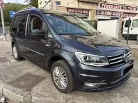 Usado VW Caddy Trendline 150 CV (110 kW) 2017 Gris Monovolumen