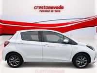 Usado Toyota Yaris Hybrid Active 100 CV (73 kW) 2019 Blanco Berlina