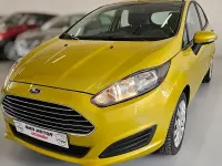 Usado Ford Fiesta Trend 75 CV (55 kW) 2016 Amarillo Utilitario