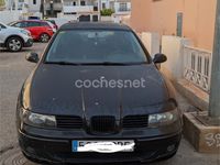 Usado Seat Leon Stella 110 CV (80 kW) 2005 Negro Utilitario