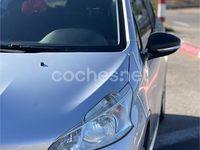 Usado Peugeot 208 Access 68 CV (50 kW) 2014 Gris / plata Utilitario