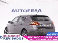 Usado Peugeot 308 Allure 130 CV (95 kW) 2019 Gris / plata Berlina