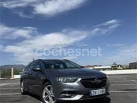Usado Opel Insignia Business 136 CV (100 kW) 2018 Gris / plata Familiar