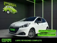Usado Peugeot 208 Style 100 CV (73 kW) 2016 Blanco Utilitario