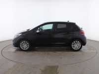 Usado Peugeot 208 Signature Sky 82 CV (60 kW) 2019 Negro Utilitario