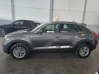 Usado VW T-Roc Edition 115 CV (84 kW) 2020 Gris / plata SUV