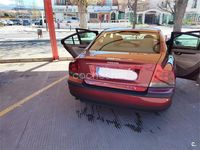 Usado Volvo S60 130 CV (95 kW) 2004 Granate Berlina