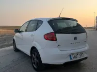 Usado Seat Altea I-Tech 105 CV (77 kW) 2014 Blanco Monovolumen