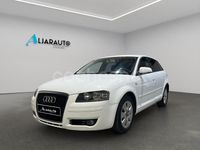 Usado Audi A3 Ambiente 105 CV (77 kW) 2008 Blanco Berlina