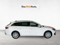 Usado Seat Leon ST Style 116 CV (85 kW) 2025 Blanco Familiar
