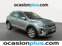 Usado Kia Stonic 84 CV (61 kW) 2023 Gris SUV