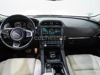 Usado Jaguar F-Pace Prestige 250 CV (183 kW) 2018 Gris / plata SUV