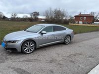 Usado VW Arteon Elegance 150 CV (110 kW) 2018 Gris / plata Berlina