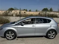 Usado Seat Leon Sport 125 CV (91 kW) 2008 Gris / plata Utilitario