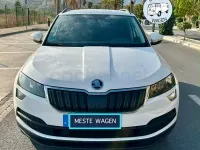 Usado Skoda Karoq Ambition 150 CV (110 kW) 2019 Blanco SUV