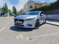Usado Mazda 3 120 CV (88 kW) 2018 Gris / plata Berlina