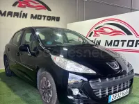 Usado Peugeot 207 Active 75 CV (55 kW) 2012 Negro Berlina