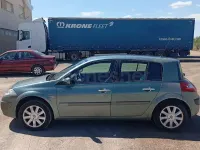 Usado Renault Mégane II Dynamique 110 CV (80 kW) 2006 Verde Berlina