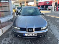Usado Seat Leon Sport 105 CV (77 kW) 2002 Beige Utilitario