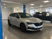 Usado Skoda Scala Monte Carlo 150 CV (110 kW) 2024 Plateado Utilitario