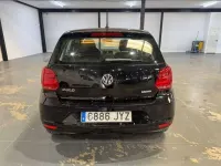 Usado VW Polo 75 CV (55 kW) 2017 Negro Utilitario