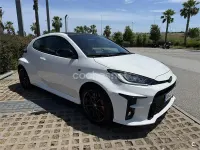 Usado Toyota Yaris 261 CV (191 kW) 2022 Blanco Utilitario