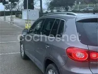 Usado VW Tiguan R-line BlueMotion 140 CV (102 kW) 2011 Gris / plata SUV