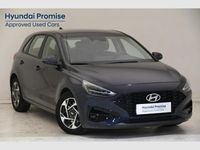 Usado Hyundai i30 100 CV (73 kW) 2024 Sailing blue Berlina