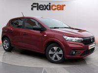 Usado Dacia Sandero Comfort 101 CV (74 kW) 2021 Burdeos Utilitario