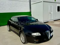 Usado Alfa Romeo GT 165 CV (121 kW) 2007 Negro Coupe