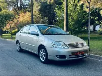 Usado Toyota Corolla Sol 116 CV (85 kW) 2005 Gris / plata Berlina