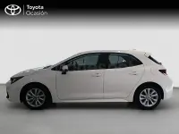 Usado Toyota Corolla Active 140 CV (102 kW) 2025 Blanco Berlina
