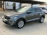 Usado VW T-Roc Advance 116 CV (85 kW) 2021 Gris SUV