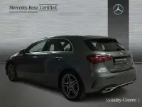Usado Mercedes A180 109 CV (80 kW) 2024 Gris Utilitario