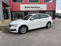 Usado Skoda Scala Ambition 110 CV (80 kW) 2021 Blanco Utilitario